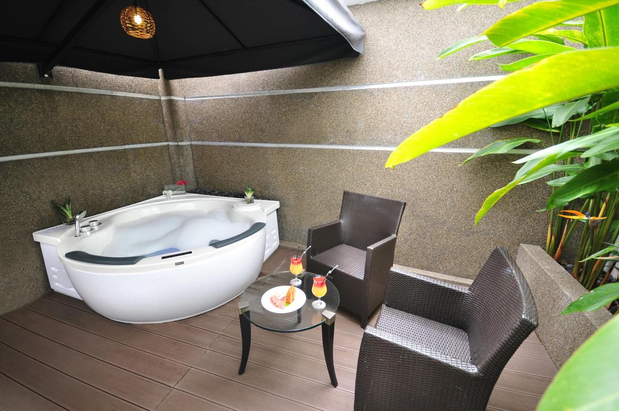 Hotel The Sterling Boutique 4*