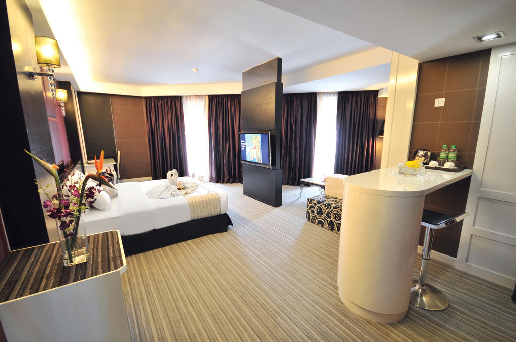 The Sterling Boutique Hotel 4*