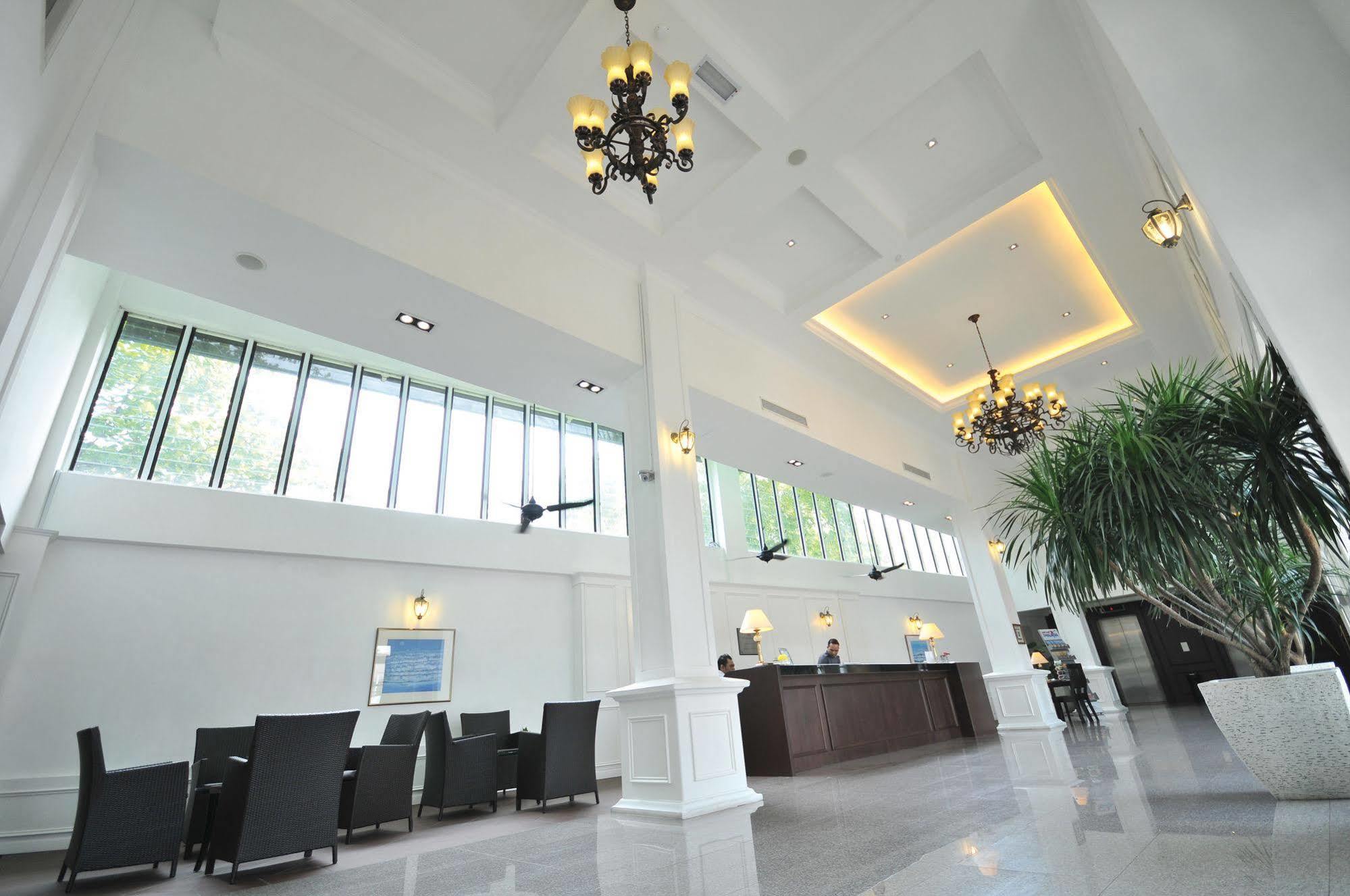 The Sterling Boutique Hotel 4*